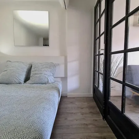 Apartment Studio-coin Nuit Au Calme - Lumineux Sans Vis A Vis Toulon